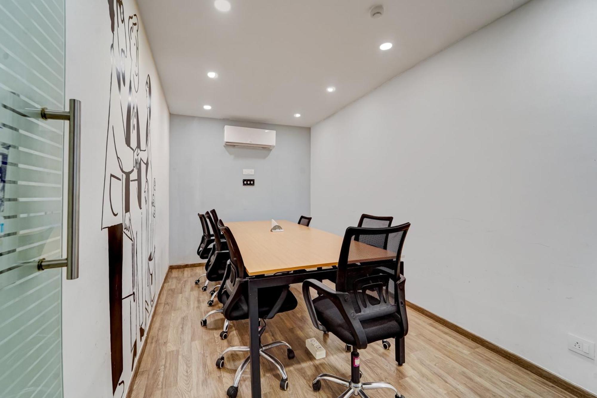 Super Townhouse Four Season Hotell Coimbatore Exteriör bild